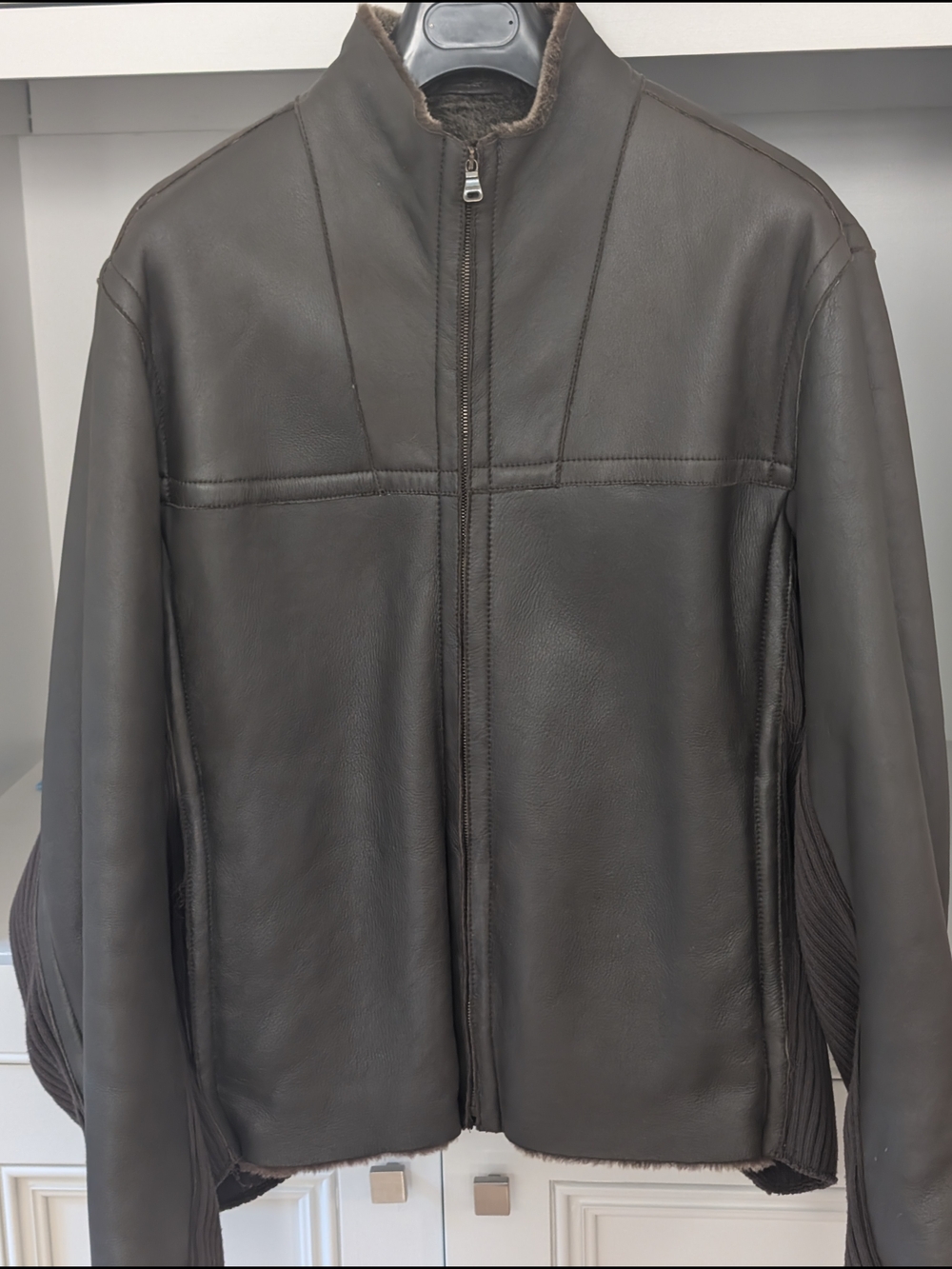Boss Men's Brown Leather L Zip-Front Jacket..gorgeous .excellent condition